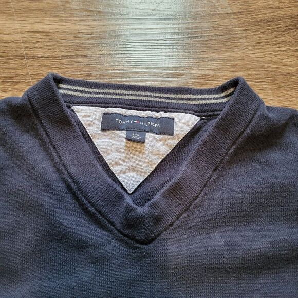 Tommy Hilfiger Men's V Neck Cotton Navy Sweater - Size Large - Picture 4 of 9